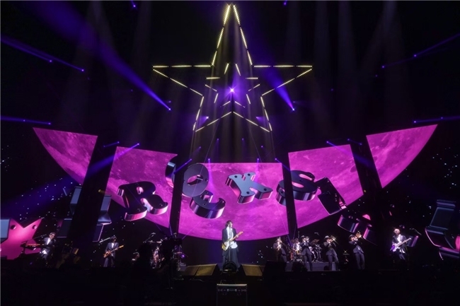 六年之约，声浪再临！伍佰&China Blue点燃杭州，摇滚诗篇响彻今夜！