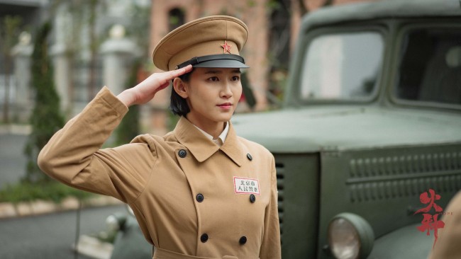 电影《火种》定档10月16日全国上映 富大龙姜武交锋对峙剖开时代激变