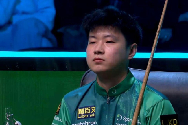 赵心童惨遭6连鞭出局，特鲁姆普第6次杀入冠中冠决赛