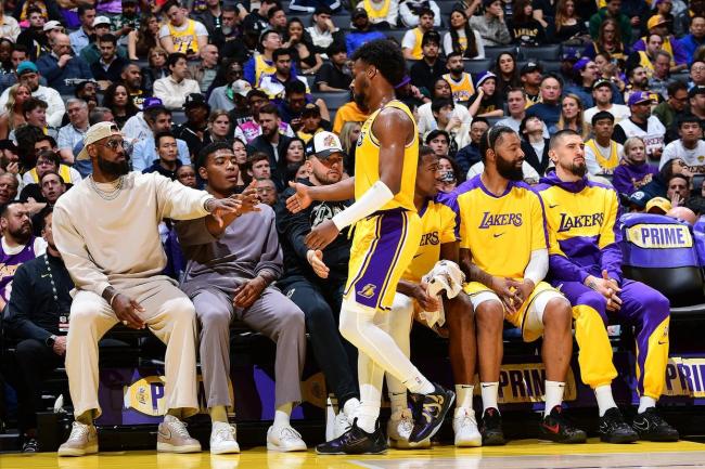 湖人魔术师！东契奇vs雄鹿轰41+9+6集锦 创21世纪最佳