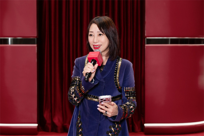 “每一面 为光所映”能干长安 自然钻石联袂陈星旭共启新岁新程