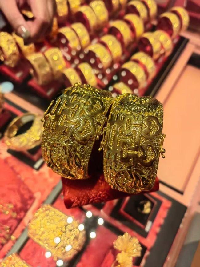 好意思甲师回报黄金好意思甲 财富活化新潮水