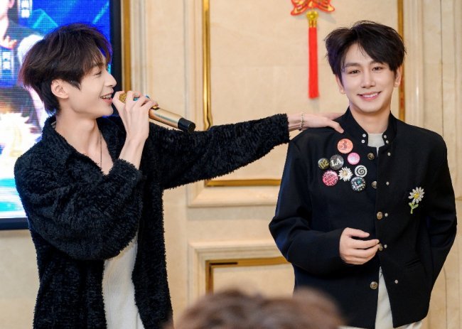 SDMCN 2026启新·红毯荣耀庆功宴在三亚圆满举行