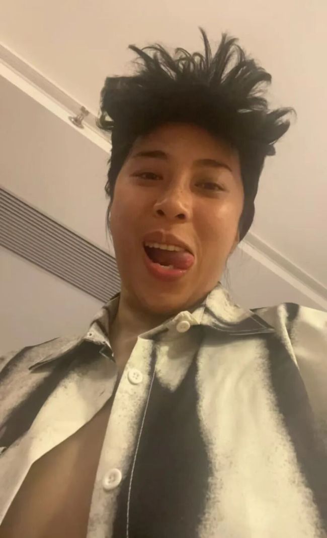 模仿油腻男爆火后她不想再拍了 从搞笑到深度剖析