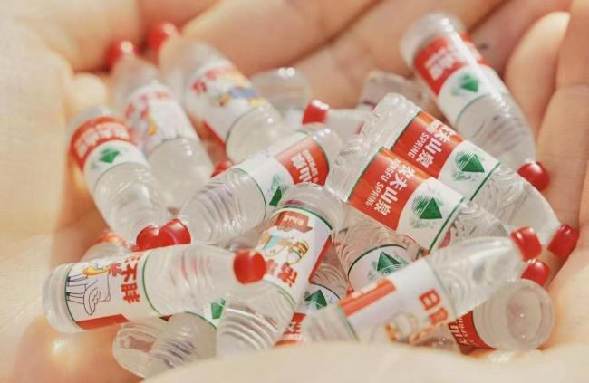 农夫山泉2025上半年收入超250亿元，欲破茶行业困境