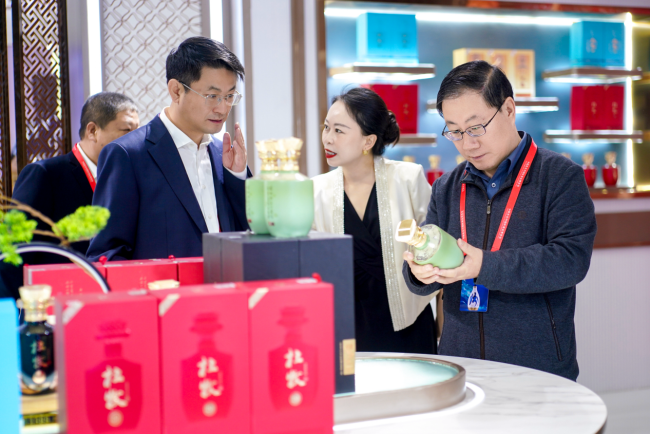 2025杏花村酒博会的“清香焦点”——杜牧以数十亿诚邀天下共饮！