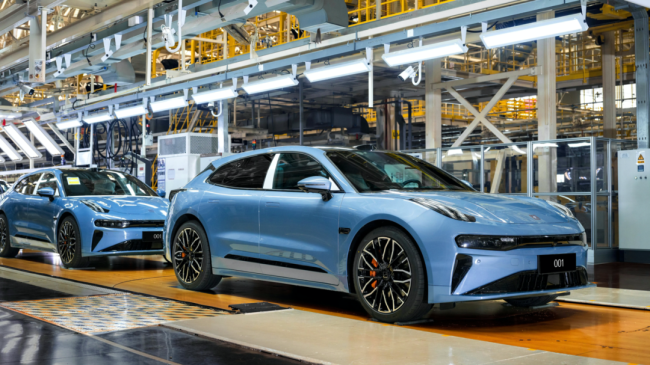 极氪提供电车召回表率：动态检测、主动召回、免费换电池