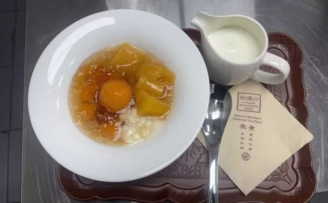 一名房产销售加盟网红糖水店之后:砸60万开店,但几乎每月都在亏