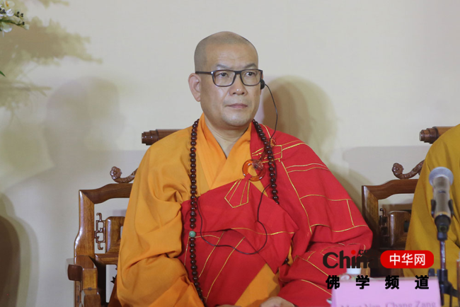 中国佛教协会副会长常藏法师出席会议泰国摩诃朱拉隆功大学校长帕帖.