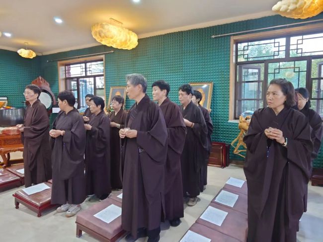 佛弟子遇到“假僧人”，怎么办？