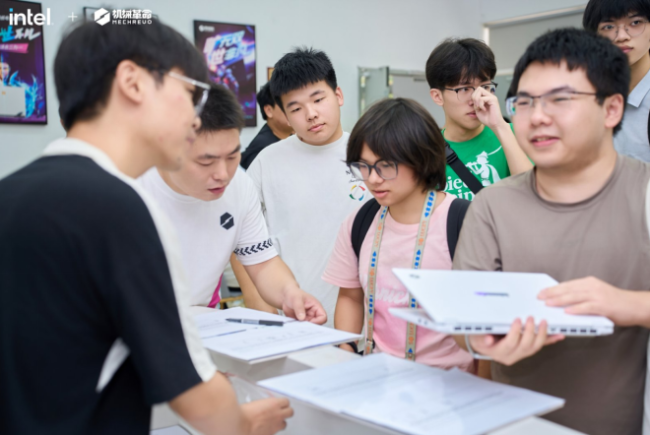 机械革命苏州粉丝会圆满落幕：玩家共创定义未来