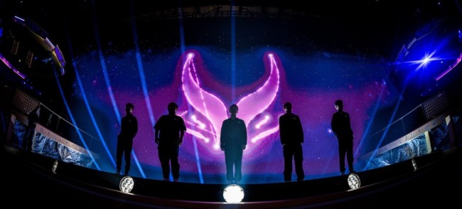 峰值观众突破177万！TI14创年度第一 跻身历史第三