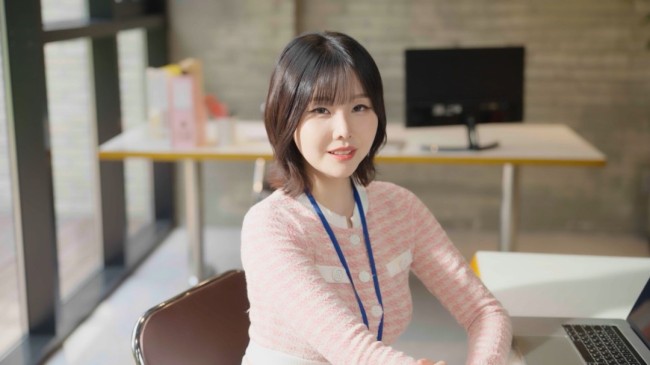 真人互动影游《嘘, 美女拍摄中》发售 首发60元