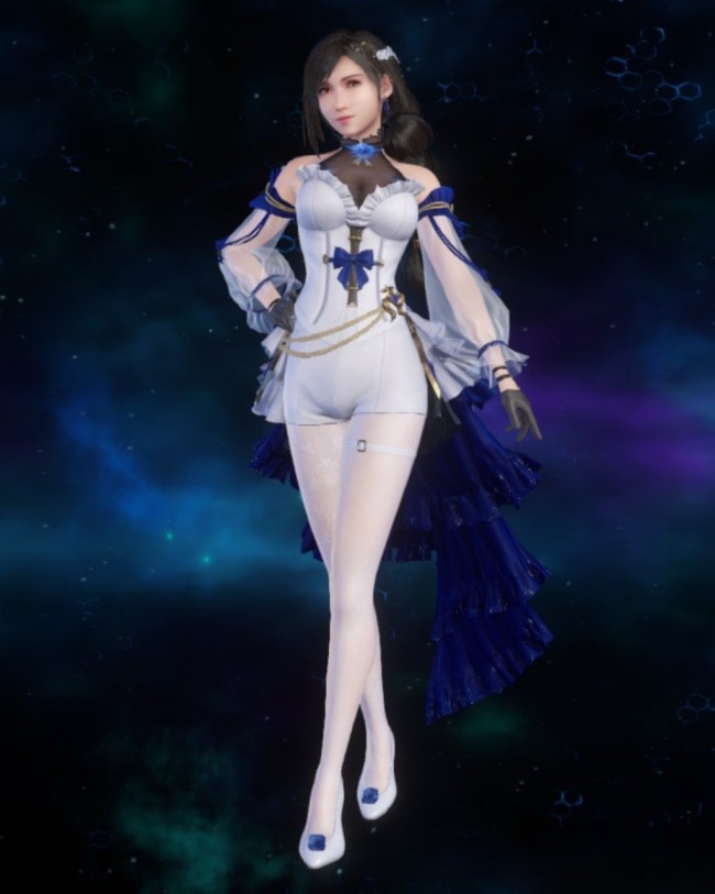 美到犯规！《FF7EC》蒂法2.5周年新皮肤获玩家好评