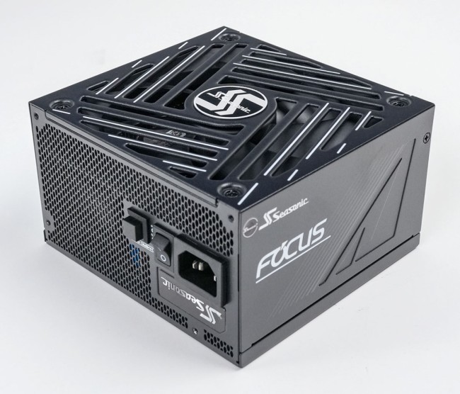 《生化危机9：安魂曲》34款显卡横屏 5090依旧强无敌