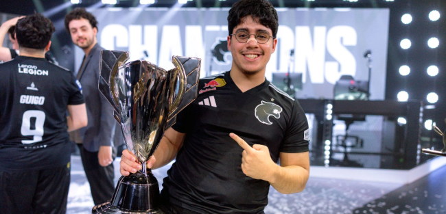 《LOL》夺冠S赛名额只有一个？巴西选手怒喷引热议