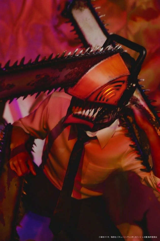 《电锯人：蕾塞篇》舞台剧超还原视觉图公开！平野绫饰演玛奇玛