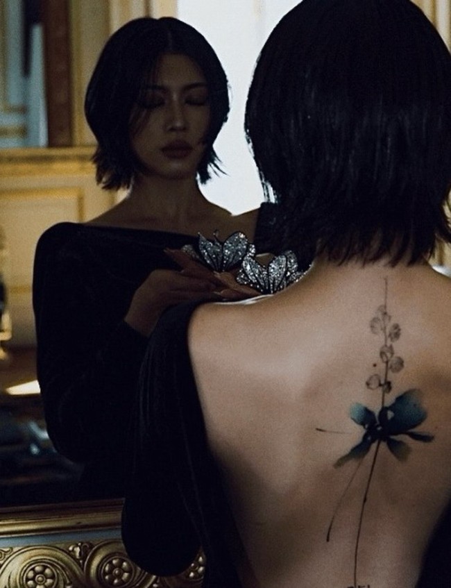 三吉彩花惊晒后背巨型纹身！中国刺青师操刀