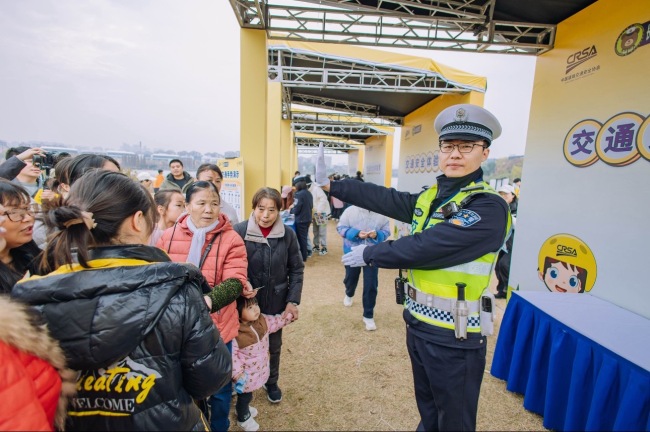 “道路交通安全行”系列公益宣传活动在长沙启动