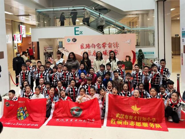 小学师生走进儿童医院，用公益演出传递温暖 图5