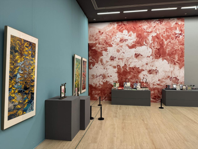 在历史纵轴和时代站位的新突破——花香深处 - 郭怡孮新作（捐赠）展即将开展
