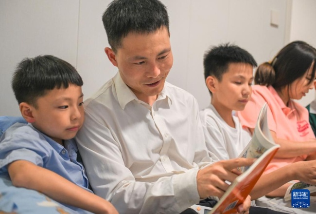 新华全媒+丨把“家”带来深圳：新就业群体的团圆公寓
