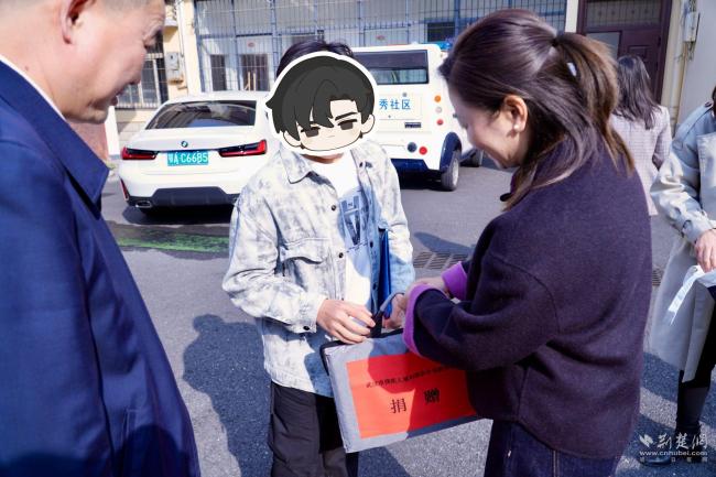 武汉启动“电脑捐赠”公益项目 为残疾学子点亮求学路