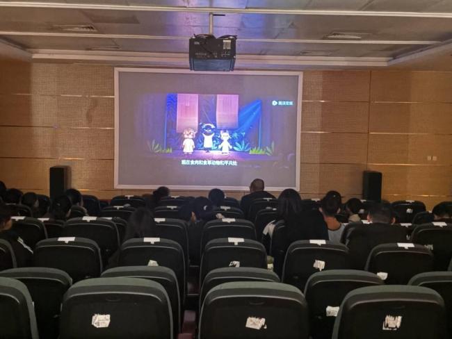 为“星星”点亮阅读之光，湖北省图书馆创新服务孤独症儿童