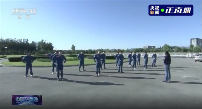 ​就在本月！长二F、神十二将送3名航天员奔向太空！
