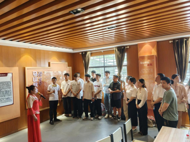 聚焦非遗传承 助力校地文化共建——荆州学院成功举办第二十二期学术沙龙
