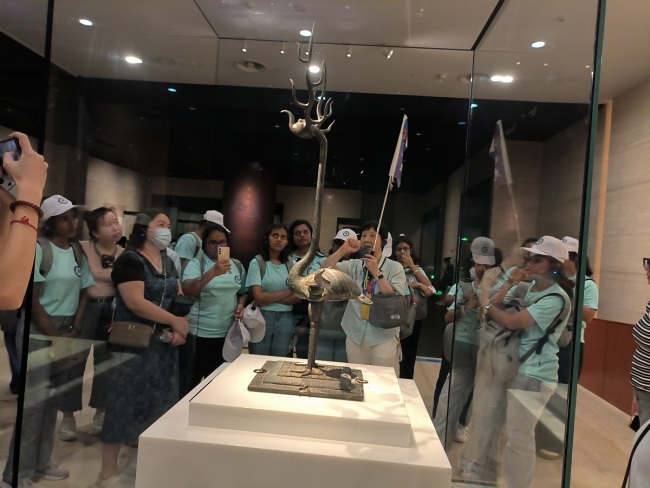 探秘荆楚 感知中华 黄冈师范学院斯里兰卡师生研学营走进武汉