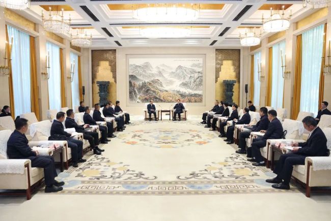 王忠林会见中国石油集团董事长戴厚良 加强能源保障供应 推动绿色低碳转型 为加快建成中部地区崛起重要战略支点提供有力支撑