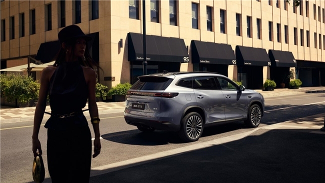 星途ET5诠释值得拥有的豪华!50万级逆天用料彰显品质