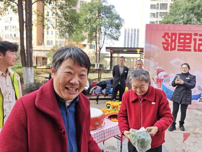 4f86abea8857b744ee594287726b57de