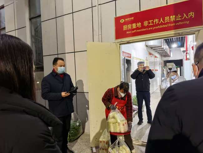 竹溪一中以常态机制推动“校园餐“透明化管理 