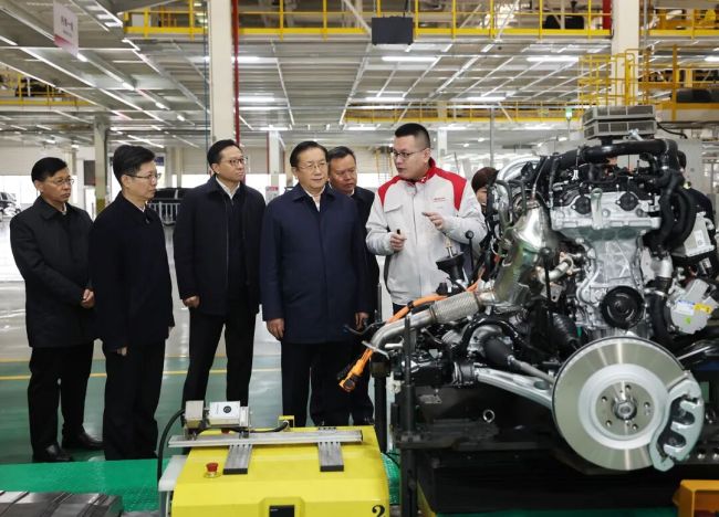 王忠林在黄石调研产业发展和稳增长工作时强调 加快建设武汉都市圈重要增长极 奋力打造鄂东区域中心城市