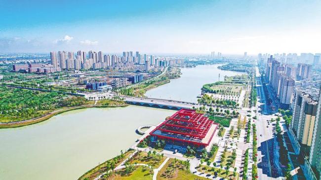 天门开处见新天 内陆侨乡“链”全球