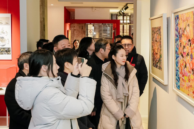 2026年“新生活・新风尚・新年画”美术创作展示活动——“平和中国年”新春系列活动在武汉开幕