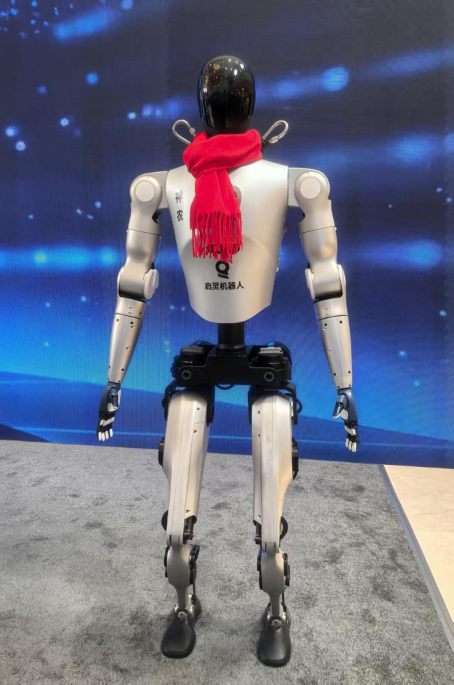 “老友”升级,“新朋”首秀!湖北“新春第一会”Ta们硬核亮相