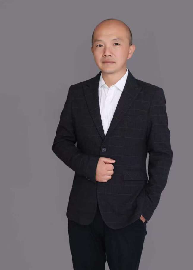吉林高考志愿填报师王玄策：以方法论重塑高考志愿规划新范式