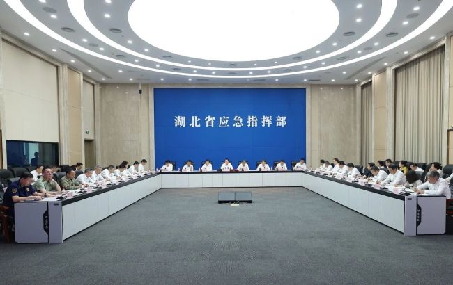 湖北省防汛防台风研判分析会议召开 关志鸥主持并讲话 李殿勋诸葛宇杰出席