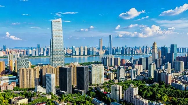 抢跑AI新赛道 武汉江岸打造“Token经济第一区”