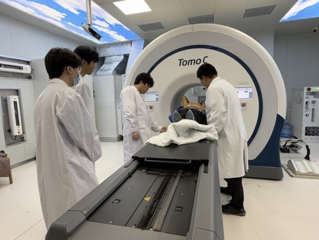 技术标准化构建基层医疗新生态，刘芳团队破解医学诊疗难题