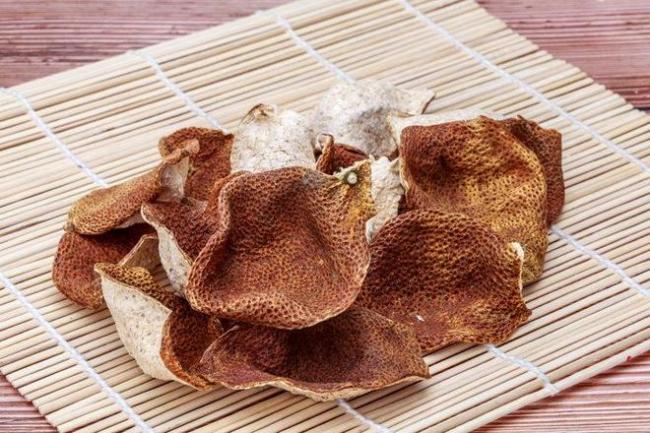 央视曝光“陈皮”造假骗局!提醒:喝陈皮时,千万多留意这几点!