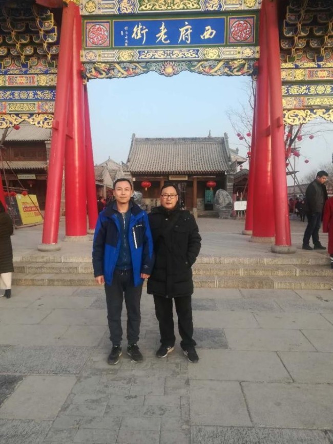 从三尺讲台到马明仁膏药，经销商马新录的传承回归路