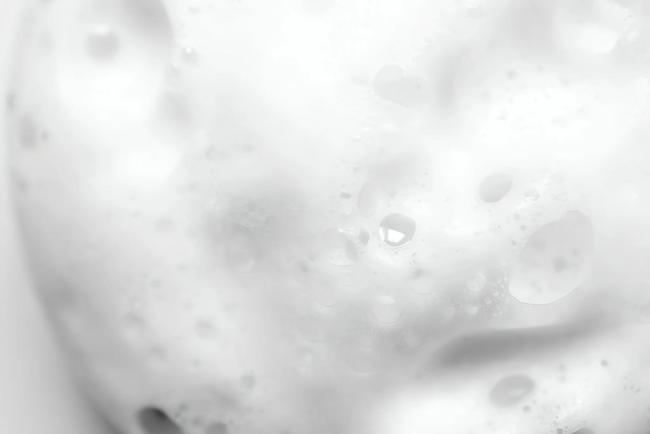  头皮总是痒痒的，除了没洗干净还可能是这 5 个原因 