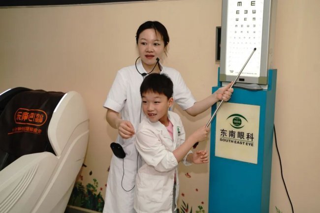 人人享有眼健康：东南眼科医院开展全国“爱眼日”系列活动