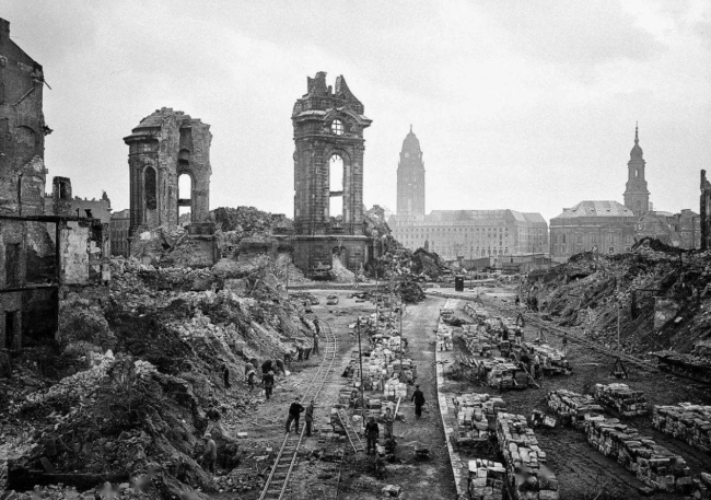 德累斯顿：一座城市的战后重建 远比想象中更困难