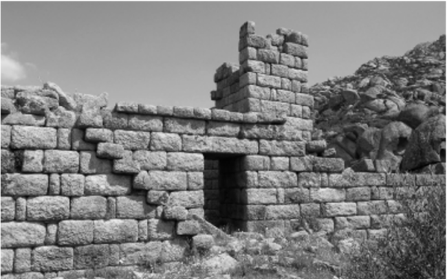 希腊化时代拉特莫斯山下的赫拉克利亚要塞。