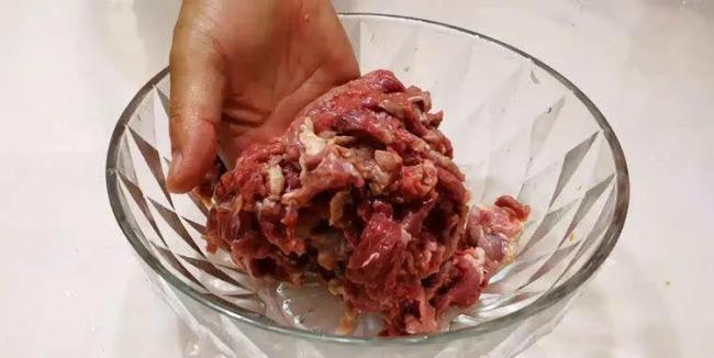 无论炒猪肉还是牛肉，做对4个步骤，入味又软嫩，还不油腻
